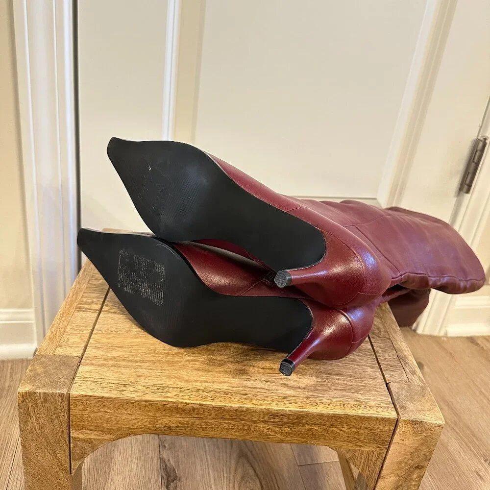 STEVE MADDEN Lingo Boot in Wine Size US 9.5